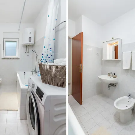 Apartment Tesic Close To The Sea With Shared 4Xbicycles Fažana Exteriér fotografie