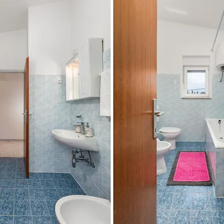 Apartment Tesic Close To The Sea With Shared 4Xbicycles Fažana Exteriér fotografie
