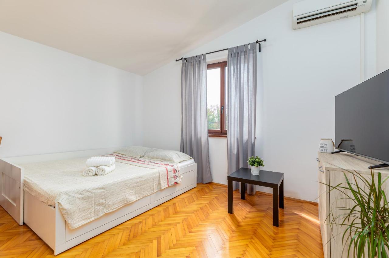 Apartmán Tesic *