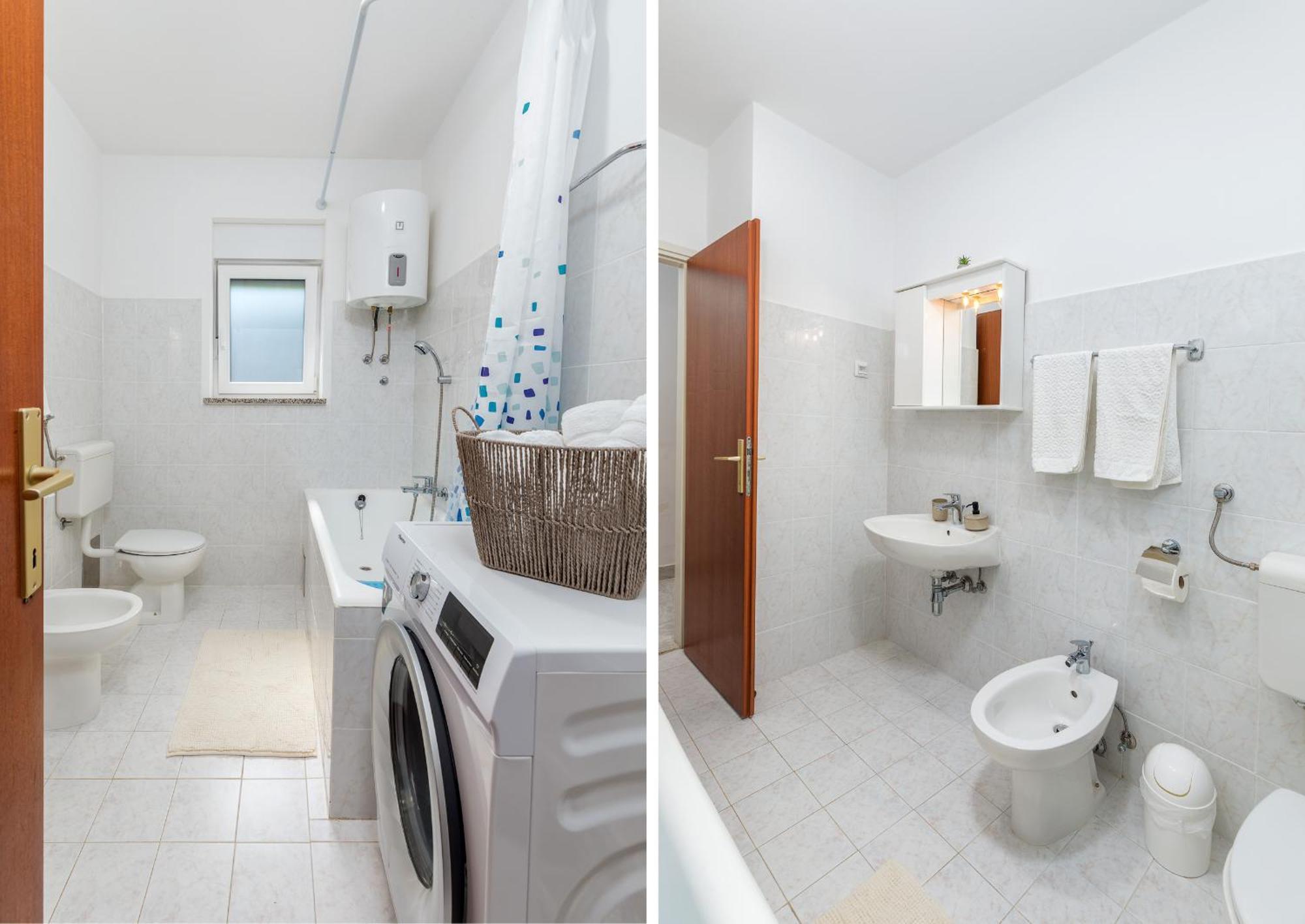 Tesic Close To The Sea With Shared 4xbicycles